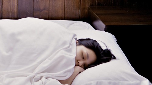 A cognitive scientist has devised a drug-free sleep trick for your restless mind