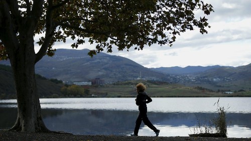 Exercising when you’re 40 may be the most important time to slow aging