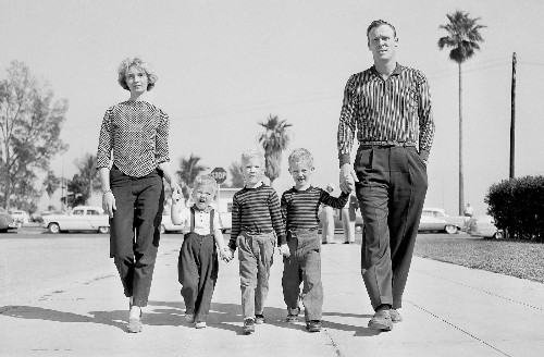 A fun game for parents that takes the misery out of vacationing with children