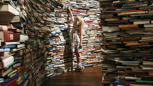 This free online encyclopedia has achieved what Wikipedia can only dream of