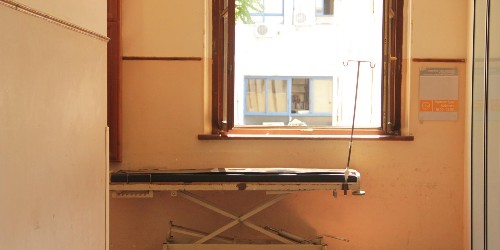 With Greece’s healthcare system in ruins, people are turning to illegal free clinics