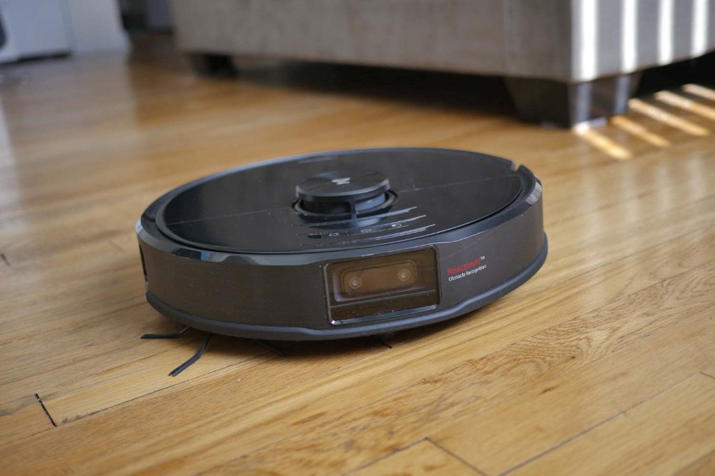 Roborock S6 MaxV: Smart, Quiet Robot Vac - ReadWrite