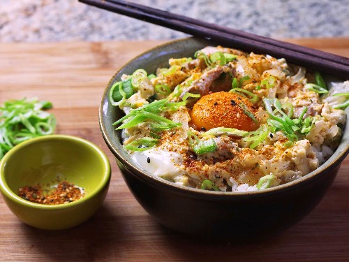 Japanese Oyakodon: Chicken + Egg + 15 Minutes = Dinner