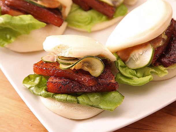 Sous Vide Pork Belly Buns With Pork Braise Mayonnaise and Quick-Pickled Cucumbers Recipe