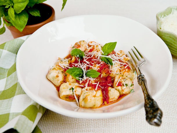 Herb Ricotta Gnocchi With Quick Tomato Sauce Recipe