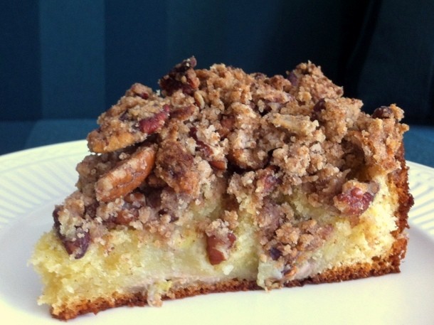 Wake and Bake: Banana Pecan Coffee Cake