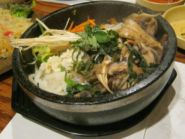 The Vegetarian Option: Koreatown's Cho Dang Gol Specializes in Fresh Homemade Tofu