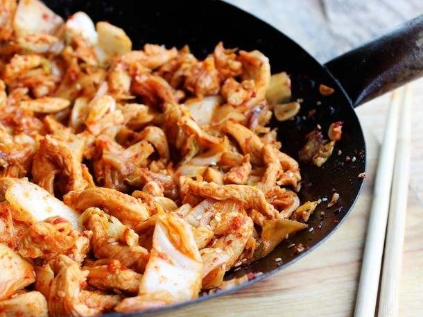 Chicken Dinners: Kimchi Chicken and Cabbage Stir Fry