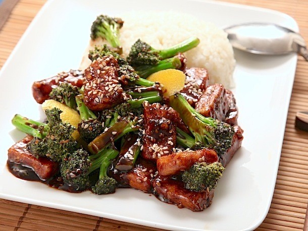 Ed's Vegan Diary, Week 2: Getting Tight With Tofu