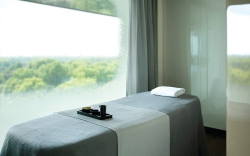 Springtime splendour: hotels near London's top parks and green spaces