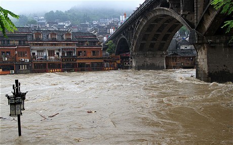 Ancient Chinese town's Ming dynasty buildings under water