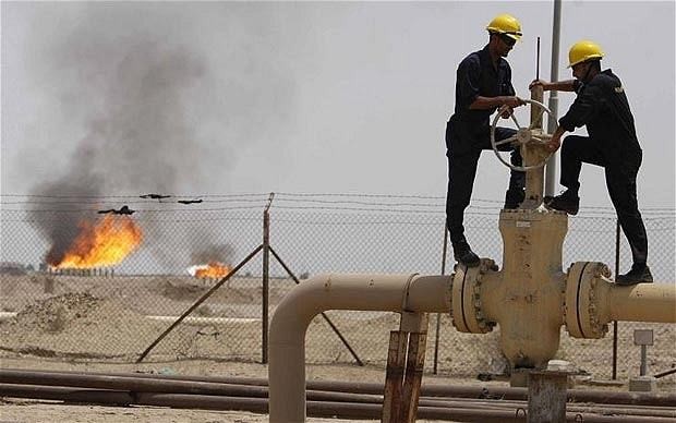 Russia flirts with Saudi Arabia as OPEC pain deepens