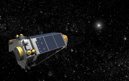 Nasa races to resuscitate planet-hunting Kepler spacecraft