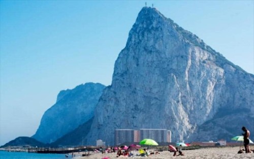 Brexit: Outrage as Spain and EU accused of taking back Gibraltar