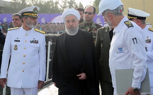 Iran launches new missile submarine