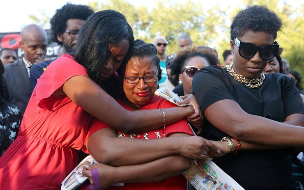 Video of Sandra Bland's arrest shows argument with police officer