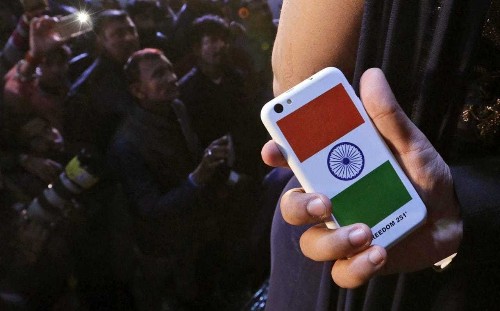 World’s cheapest smartphone, costing under £3, begins shipping next week