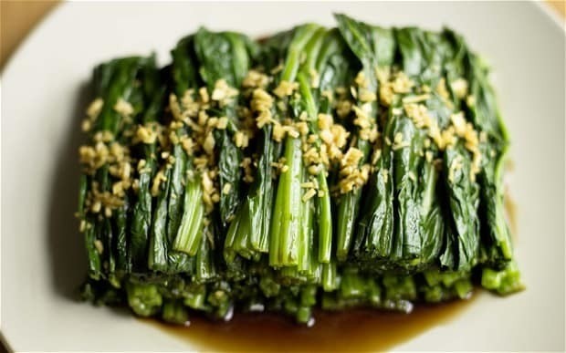 Eating spinach every day could make your brain 11 years younger
