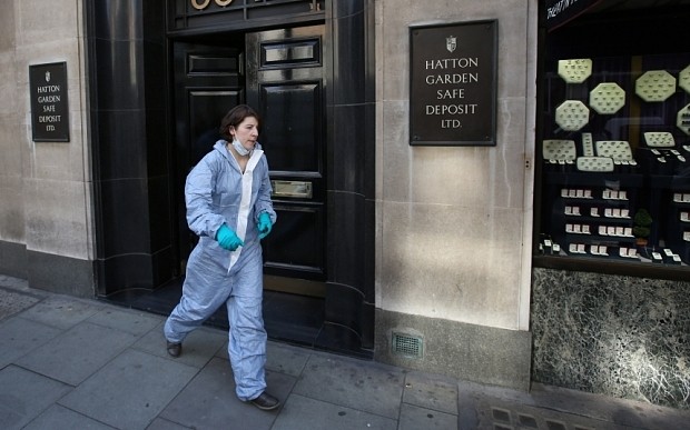 Holborn fire 'could be linked to same gang behind Hatton Garden diamond heist'