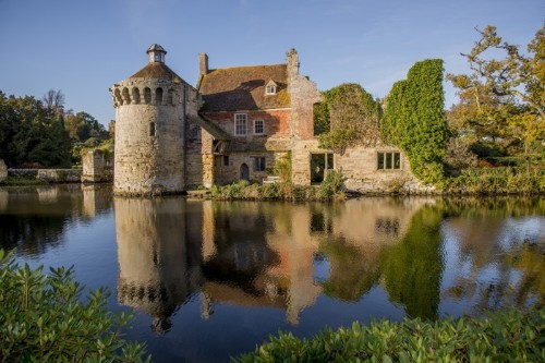 Europe Was Once Obsessed With Fake Dilapidated Buildings