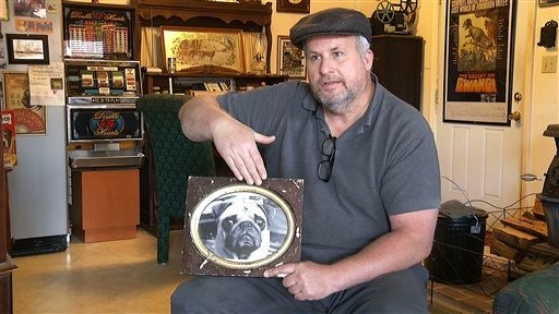 He Snapped the Picture That’s Baffled Historians for Years – and Now He’s Making One Major Admission