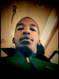 Flipboard profile picture for @phomello