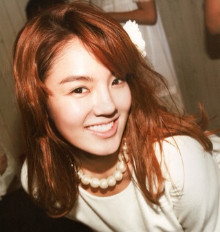 Flipboard profile picture for @damages