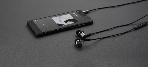 Xiaomi’s new $15 high-fidelity in-ear headphones don’t suck