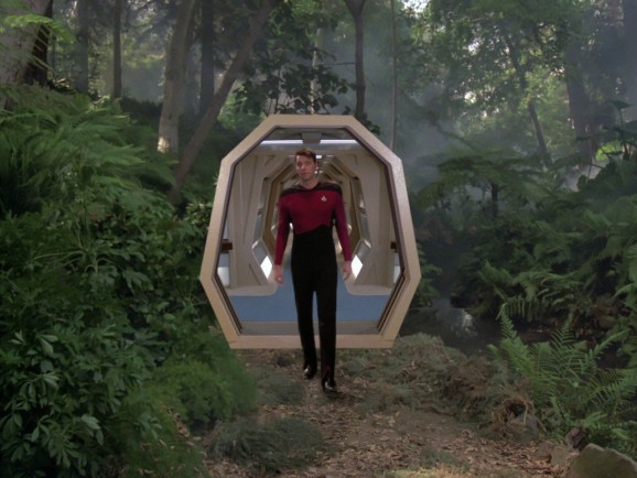 How to get your own personal Holodeck, courtesy of gaming goddess Jeri Ellsworth