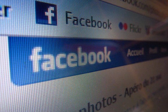 Dutch court: Facebook must turn over user data in sex video case