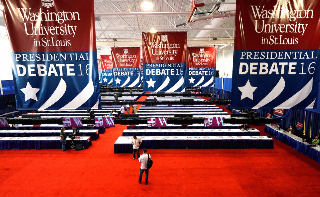 The media workroom is prepared for the second 2016 U.S. presidential debate at Washington University in St. Louis, Missouri, October 7, 2016.  REUTERS/Rick Wilking